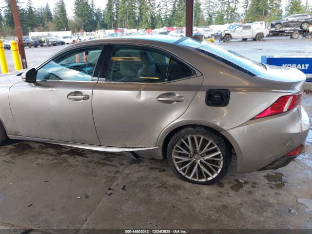 2016 LEXUS IS 200T JTHBA1D27G5034892 Photo 5