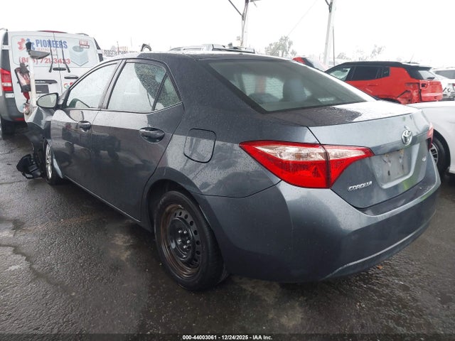 2T1BURHE7JC073374 Toyota COROLLA LE