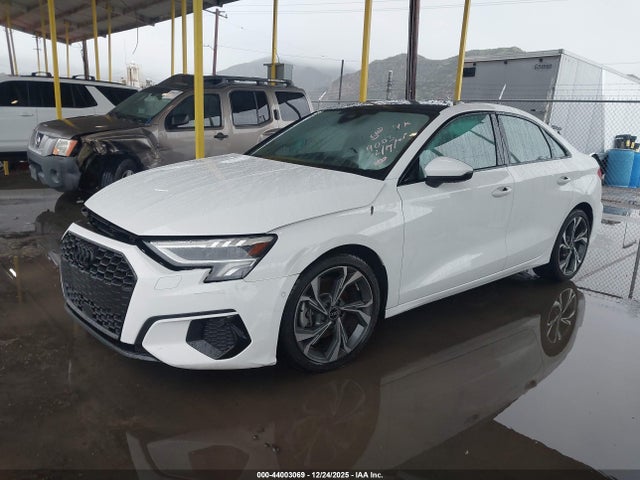 2022 AUDI A3 WAUBUDGY2NA019003 Photo 1