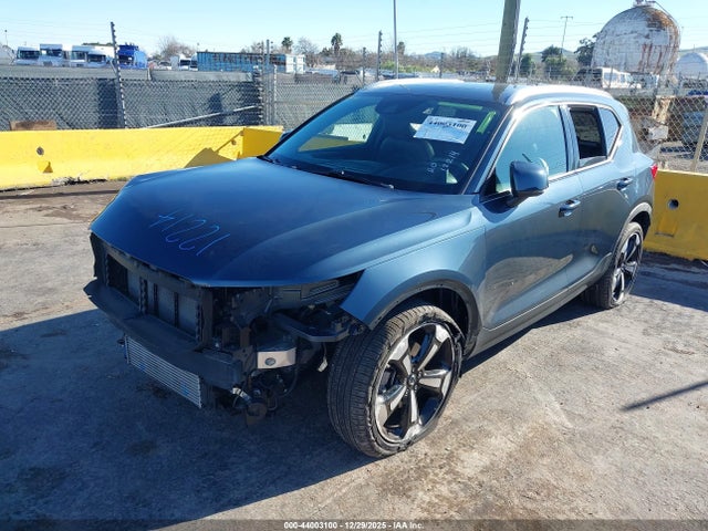 YV4162UK5M2522303 Volvo Xc40 T5 Momentum