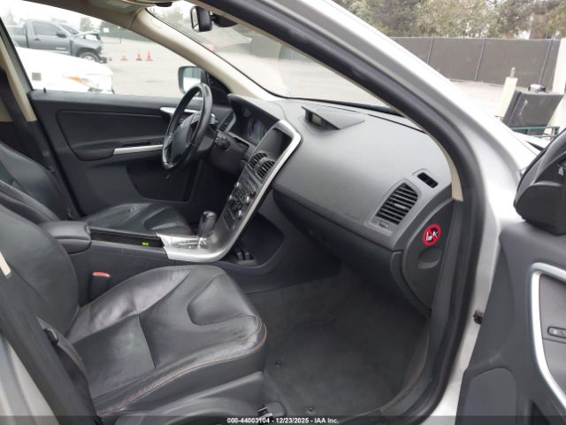 2010 VOLVO XC60 YV4960DL0A2119860 Photo 4