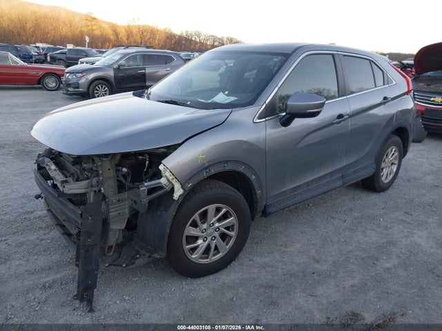 2019 MITSUBISHI ECLIPSE CROSS JA4AT3AA5KZ031645 Photo 1