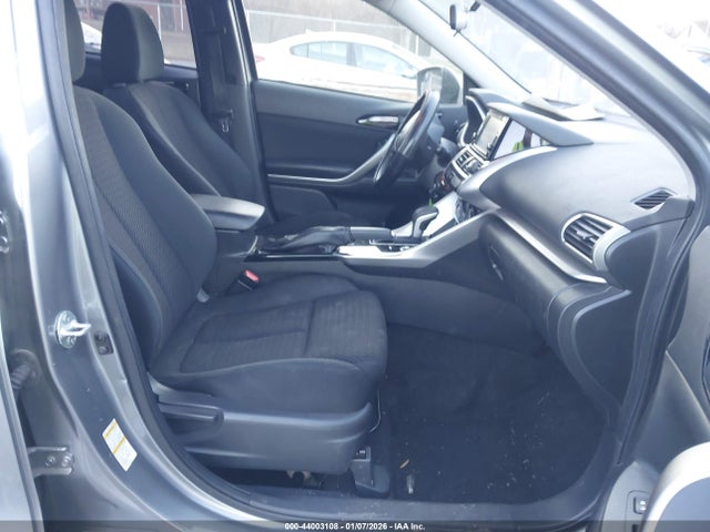 2019 MITSUBISHI ECLIPSE CROSS JA4AT3AA5KZ031645 Photo 4