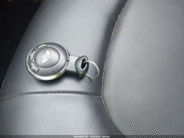 2015 MINI COUNTRYMAN WMWZB3C5XFWR42585 Photo 10