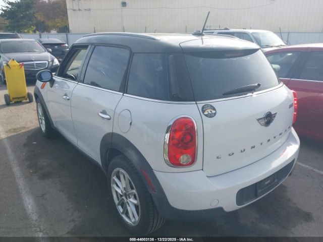 2015 MINI COUNTRYMAN WMWZB3C5XFWR42585 Photo 2