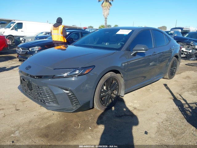 Toyota CAMRY SE 2025 4T1DAACK2SU614847 Image 2