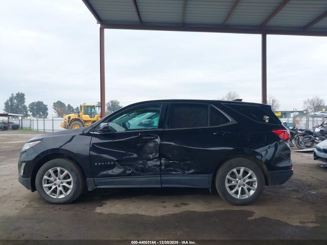 Chevrolet EQUINOX LT 2018 2GNAXSEV7J6267569 Image 14