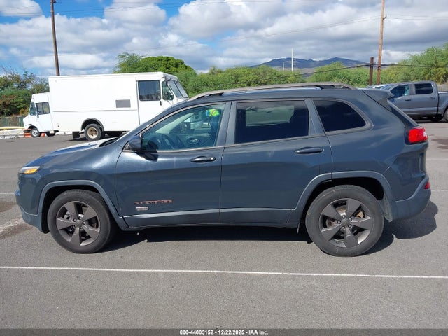Aukcja sprzedaży 2016 Jeep Cherokee 75th Anniversary, vin: 1C4PJMCS6GW326523, numer aukcji: 44003152