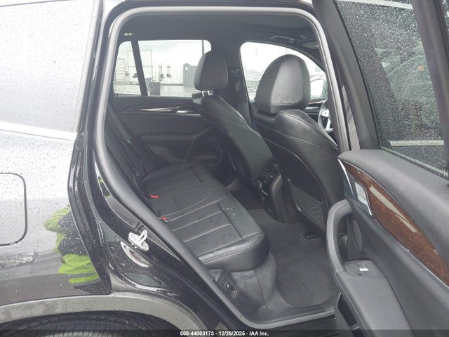 5UX43DP08R9U43557 BMW X3 Sdrive30i
