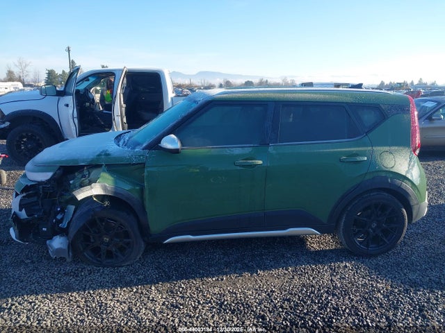 KNDJ23AU6L7117045 KIA Soul X-line