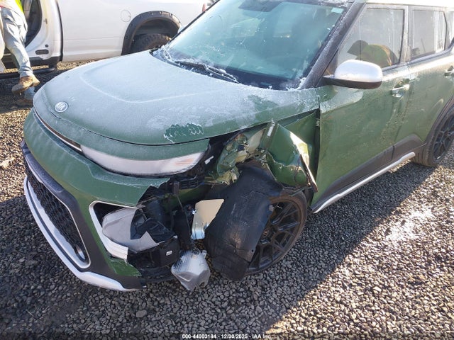KNDJ23AU6L7117045 KIA Soul X-line