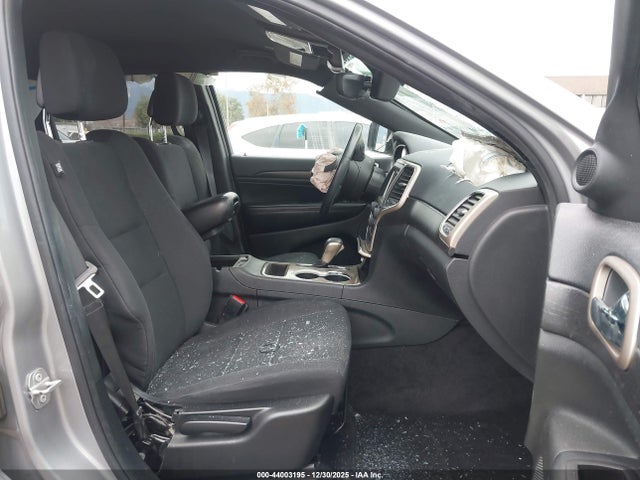 1C4RJEAG9HC740248 Jeep Grand Cherokee Laredo 4x2