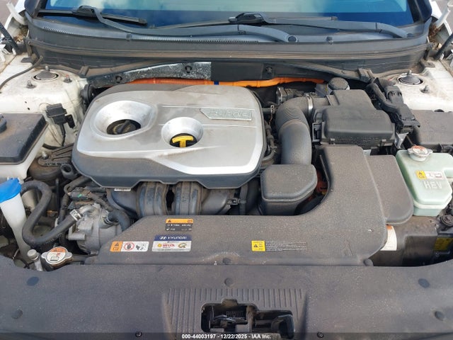 KMHE24L38HA066875 Hyundai Sonata Hybrid Se