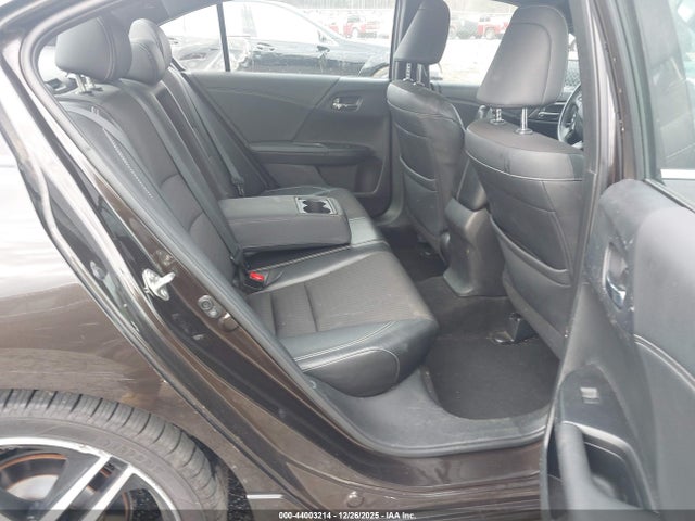 Продаж на аукціоні авто 2016 Honda Accord Sport, vin: 1HGCR2F52GA236267, номер лоту: 44003214
