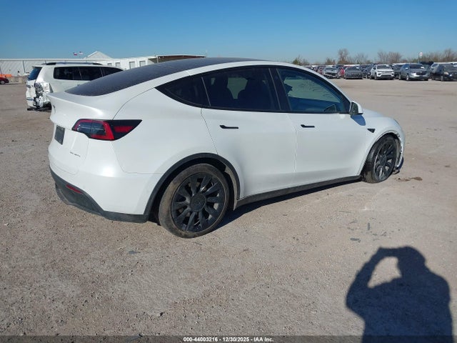 2022 TESLA MODEL Y 7SAYGDEEXNA019609 Photo 3