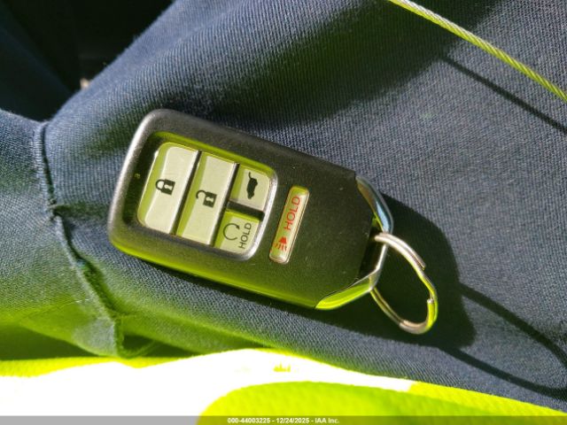 2018 HONDA CR-V 7FARW1H51JE032751 Photo 10