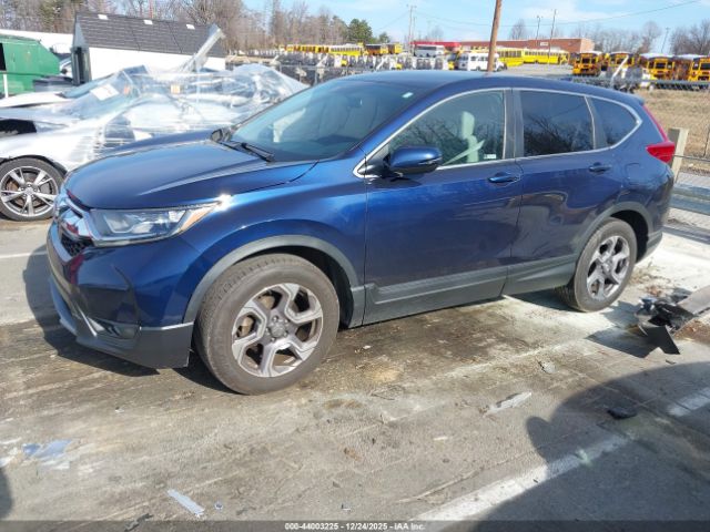2018 HONDA CR-V 7FARW1H51JE032751 Photo 1