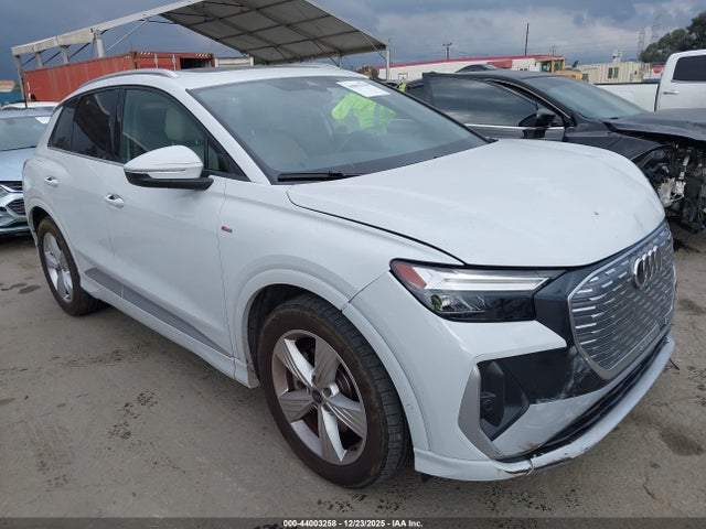 2024 AUDI Q4 E-TRON WA1LUBFZ0RP057848