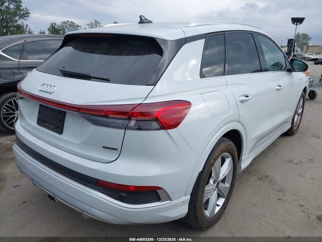 2024 AUDI Q4 E-TRON WA1LUBFZ0RP057848 Photo 3