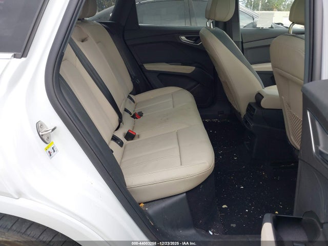 2024 AUDI Q4 E-TRON WA1LUBFZ0RP057848 Photo 7