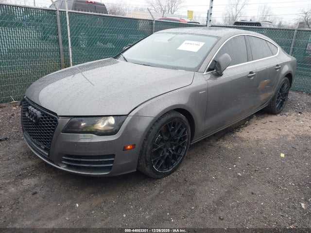 2012 Audi A7 Premium მანქანა იყიდება აუქციონზე, vin: WAUYGAFC8CN123930, აუქციონის ნომერი: 44003301