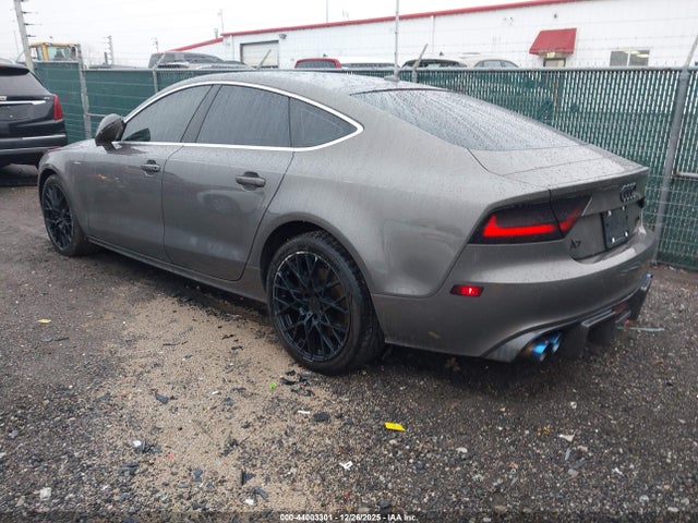 2012 Audi A7 Premium მანქანა იყიდება აუქციონზე, vin: WAUYGAFC8CN123930, აუქციონის ნომერი: 44003301