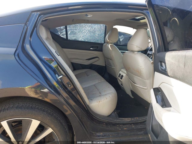 1N4AL4FV5LC185533 Nissan Altima Platinum