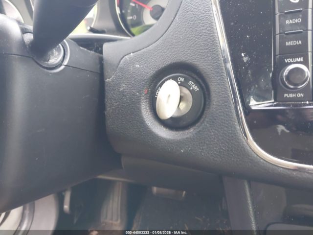 2012 CHRYSLER 200 1C3CCBCBXCN302369 Photo 10