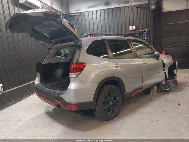 2020 SUBARU FORESTER JF2SKALC5LH512374 Photo 3