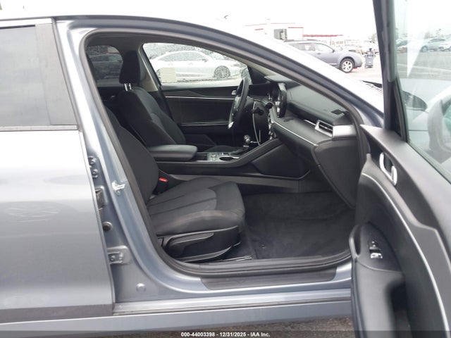 5XXG14J26NG137033 KIA K5 LXS
