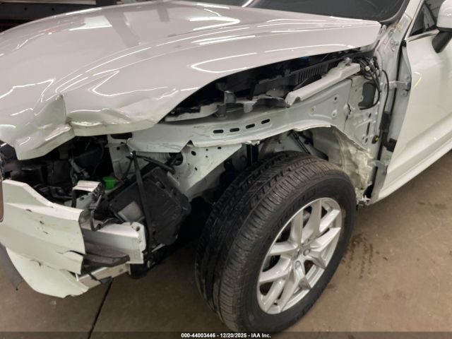 2021 VOLVO XC60 YV4102RKXM1803450 Photo 5