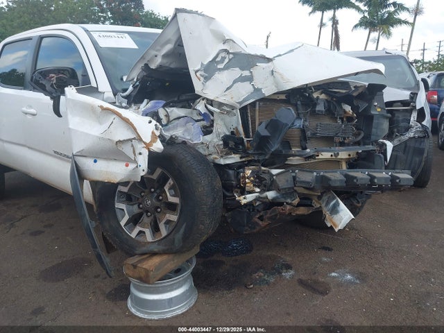 3TMCZ5AN4JM121574 Toyota Tacoma Trd Sport