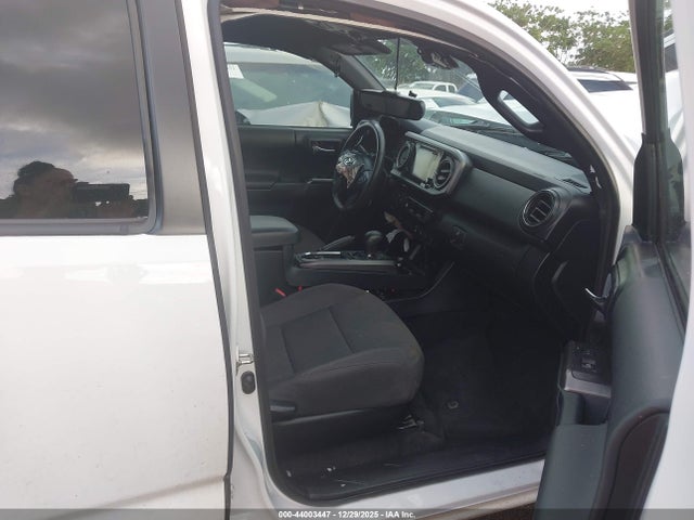 3TMCZ5AN4JM121574 Toyota Tacoma Trd Sport