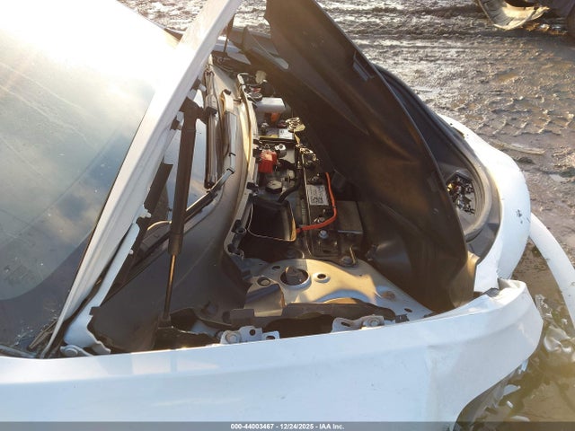 2022 TESLA MODEL 3 5YJ3E1EB5NF105799 Photo 9