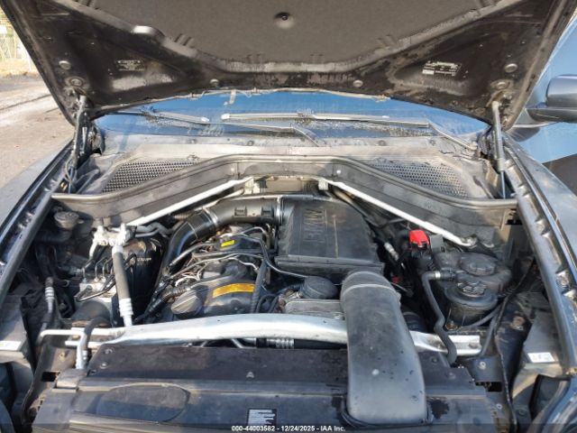 2012 BMW X5 5UXZV4C55CL752592 Photo 9