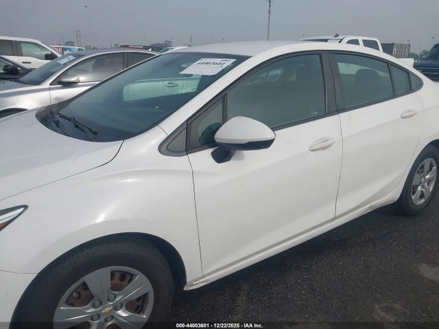 2017 CHEVROLET CRUZE 1G1BC5SM8H7181485 Photo 5