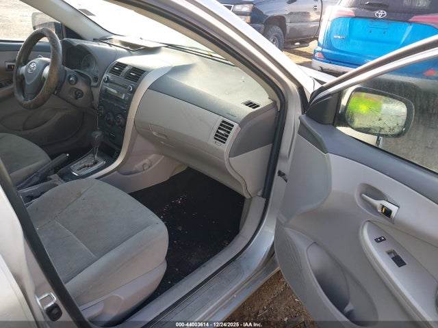 Продаж на аукціоні авто 2010 Toyota Corolla Le, vin: 2T1BU4EE5AC287917, номер лоту: 44003614