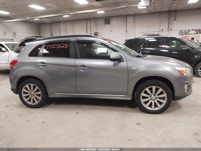 44003628 :رقم المزاد ، JA4AR4AU2BZ004109 vin ، 2011 Mitsubishi Outlander Sport Se مزاد بيع