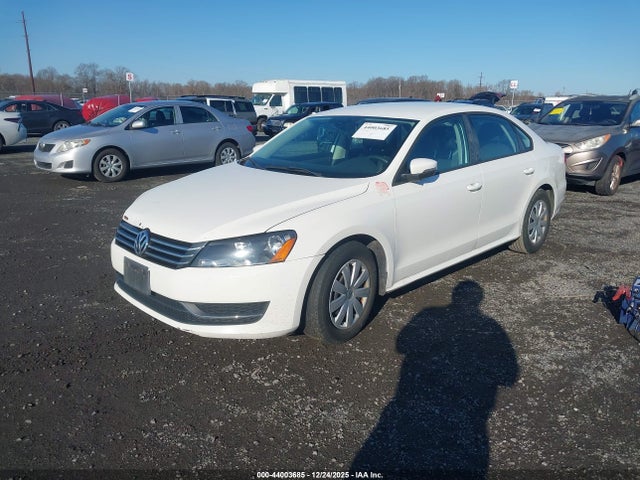 44003685 :رقم المزاد ، 1VWAP7A33DC122869 vin ، 2013 Volkswagen Passat 2.5l S مزاد بيع