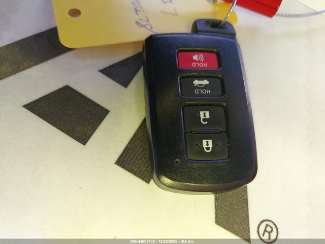 Toyota COROLLA SE 2018 5YFBURHE2JP758222 Image 11