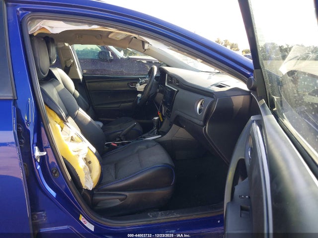 Toyota COROLLA SE 2018 5YFBURHE2JP758222 Image 5