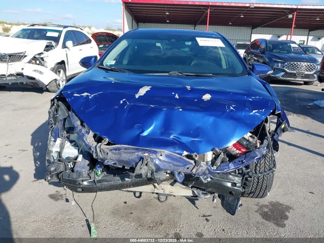Toyota COROLLA SE 2018 5YFBURHE2JP758222 Image 6
