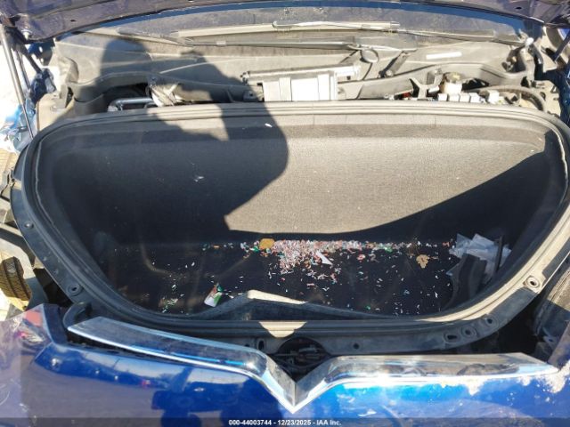 2016 TESLA MODEL X 5YJXCDE2XGF025992 Photo 9