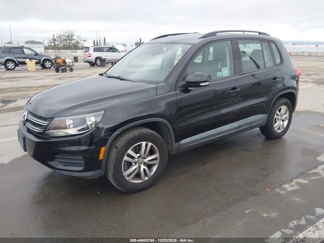WVGAV7AX1GW582199 Volkswagen TIGUAN S
