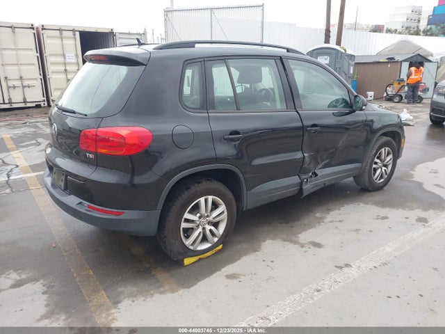 WVGAV7AX1GW582199 Volkswagen TIGUAN S
