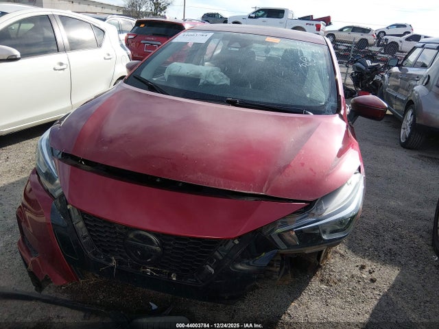 44003784 :رقم المزاد ، 3N1CN8EV3LL832234 vin ، 2020 Nissan Versa Sv Xtronic Cvt مزاد بيع