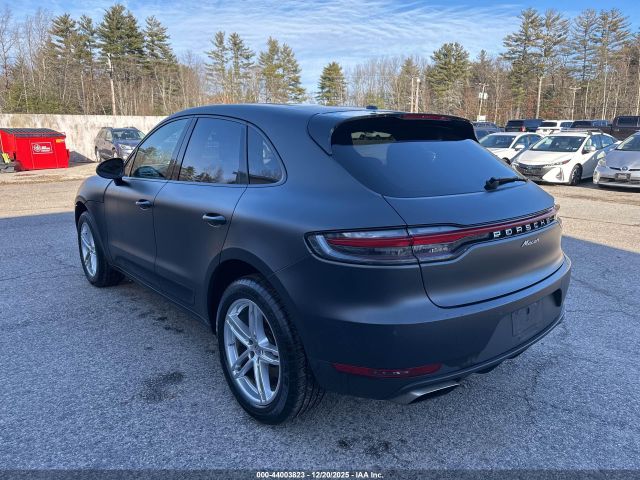 2019 PORSCHE MACAN WP1AA2A52KLB02083 Photo 2