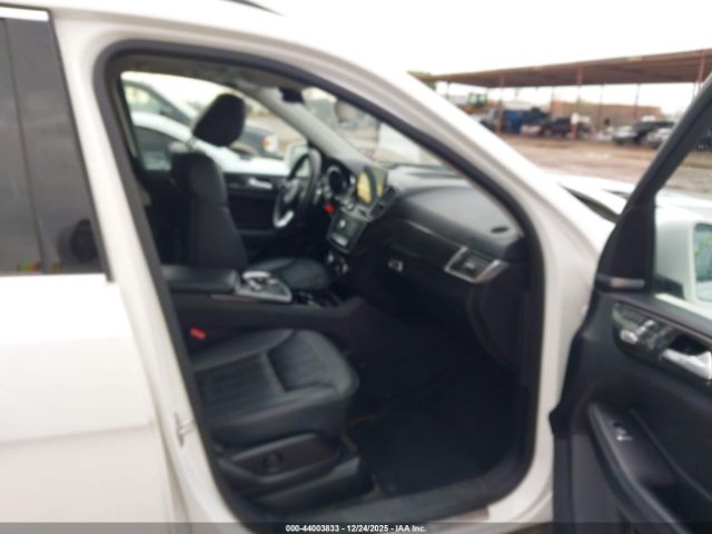 2017 MERCEDES-BENZ GLS 450 4JGDF6EE7HA910530 Photo 4