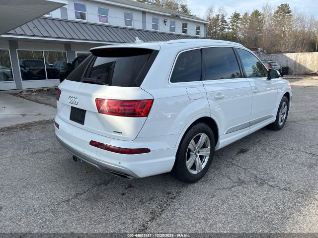 2018 AUDI Q7 WA1AHBF7XJD045545 Photo 3