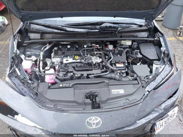 JTDACAAU2T3068807 Toyota Prius Le
